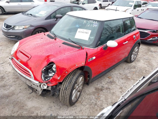2002 MINI COOPER S WMWRE33472TD50722 Photo 1