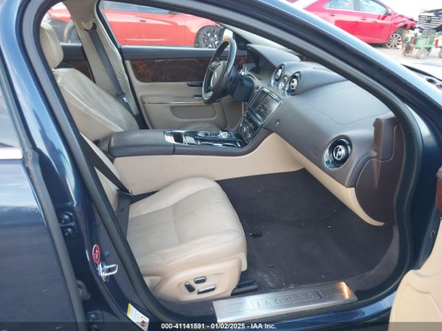 2012 JAGUAR XJ SAJWA1CB6CLV34635 Photo 4