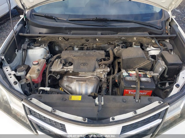 Toyota Rav4 Xle 2014 JTMWFREV1EJ015786 Image 10