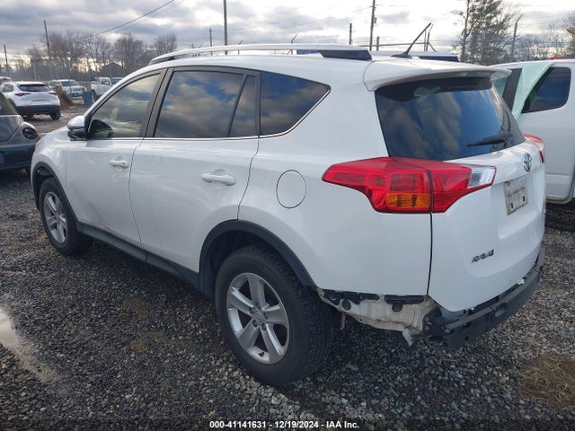 Toyota Rav4 Xle 2014 JTMWFREV1EJ015786 Image 3