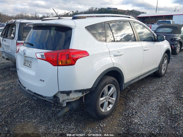 Toyota Rav4 Xle 2014 JTMWFREV1EJ015786 Image 4
