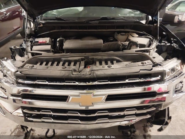 Chevrolet SILVERADO 1500 LTD 2022 1GCUYGED2NZ142187 Image 10
