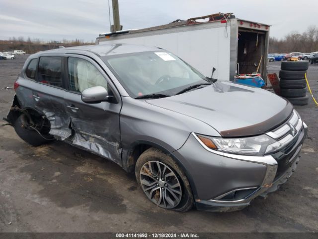 2017 MITSUBISHI OUTLANDER JA4AZ3A33HZ050624 Photo 0