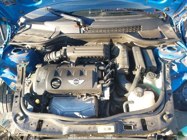 2011 MINI COOPER WMWSU3C50BT253629 Photo 9