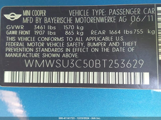 2011 MINI COOPER WMWSU3C50BT253629 Photo 8