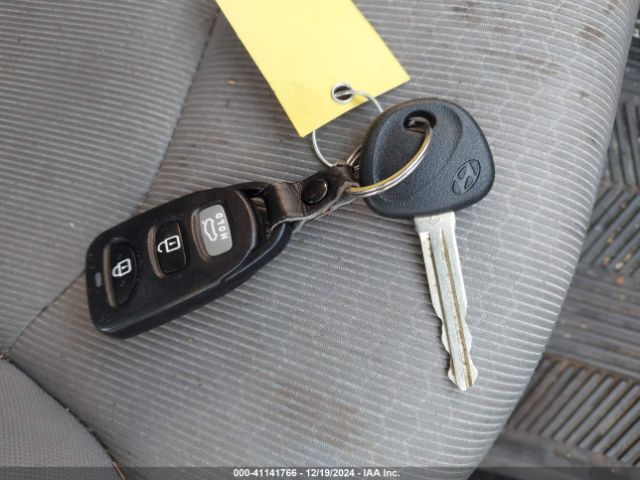 5NPD74LF9JH293888 Hyundai ELANTRA SE
