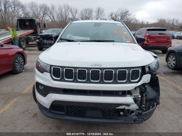 3C4NJDBN8RT605192 Jeep Compass Latitude 4x4