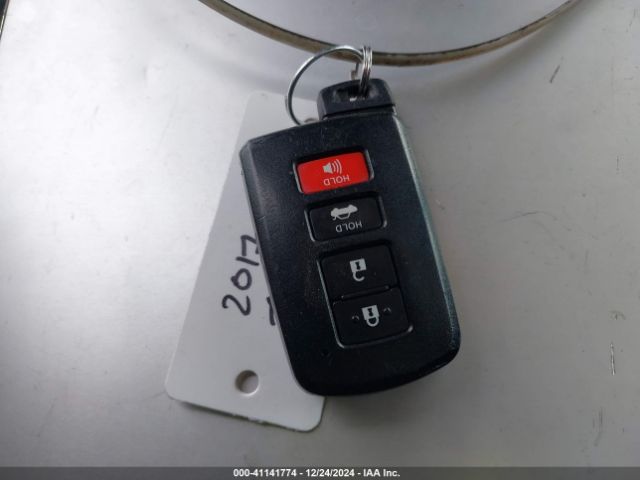 4T1BD1FK4HU217367 Toyota Camry Hybrid Se