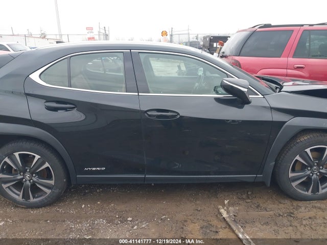 JTHU9JBH1K2019033 Lexus UX 250H