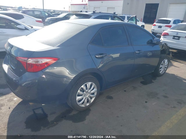 2T1BURHE3JC065711 Toyota COROLLA LE