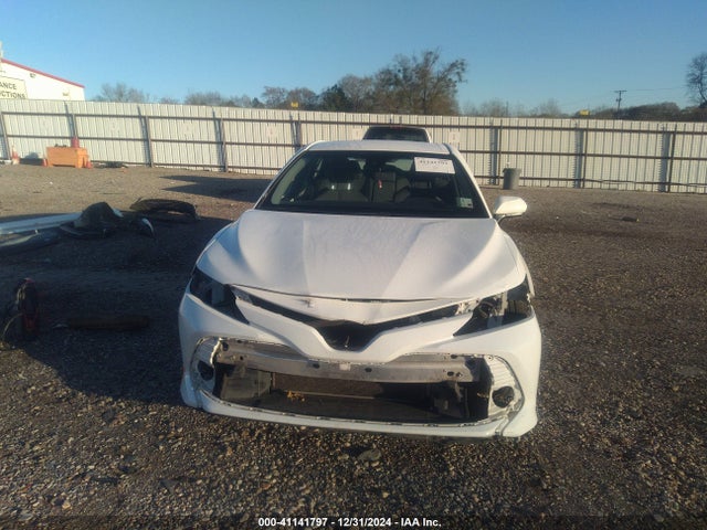 4T1B11HKXJU064053 Toyota CAMRY LE