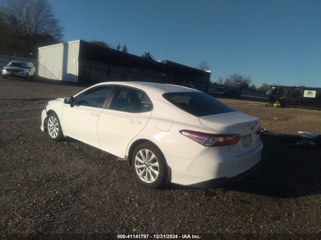 4T1B11HKXJU064053 Toyota CAMRY LE