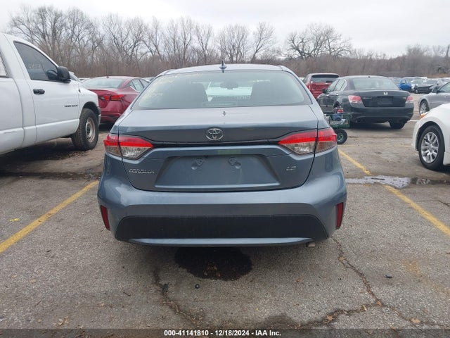 Toyota COROLLA LE 2022 5YFEPMAE2NP333803 Image 16