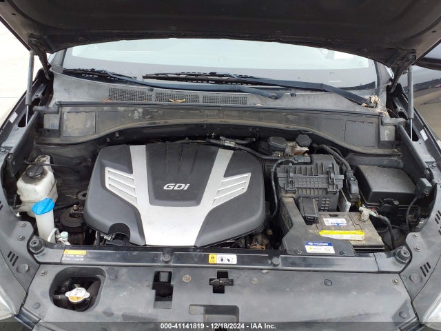 KM8SM4HF4HU170715 Hyundai Santa Fe Se