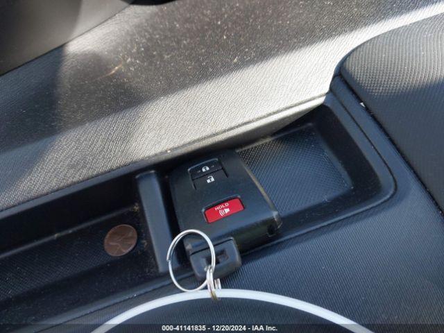 JTDKDTB35J1604497 Toyota Prius C Three