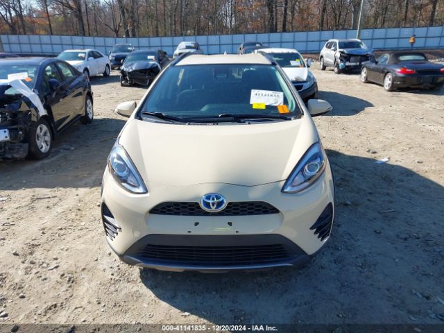 JTDKDTB35J1604497 Toyota Prius C Three