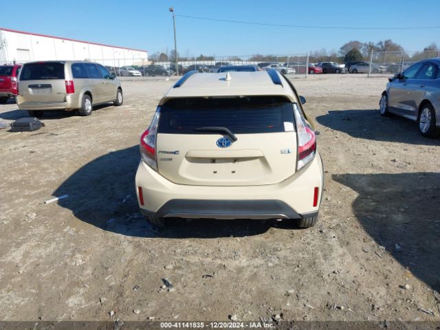 JTDKDTB35J1604497 Toyota Prius C Three