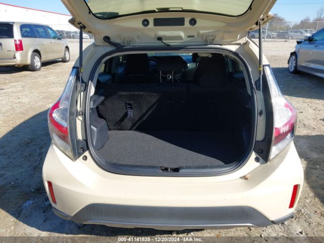 JTDKDTB35J1604497 Toyota Prius C Three
