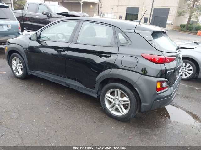 Hyundai Kona Se 2018 KM8K1CAA9JU185637 Image 3