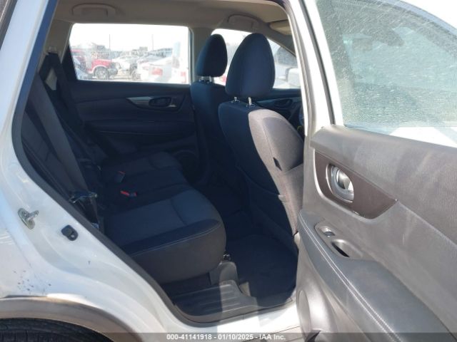 JN8AT2MT5LW013831 Nissan Rogue S Fwd
