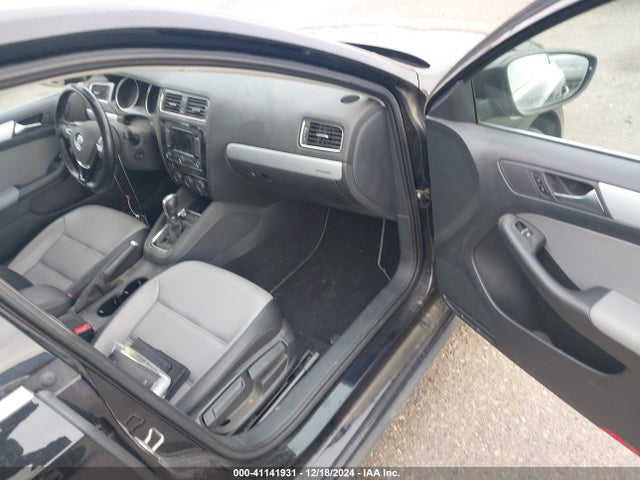 3VW637AJ5FM313338 Volkswagen Jetta Hybrid Sel Premium