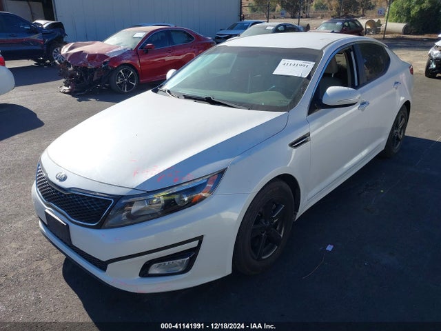 KIA Optima Lx 2014 KNAGM4A74E5524927 Image 2