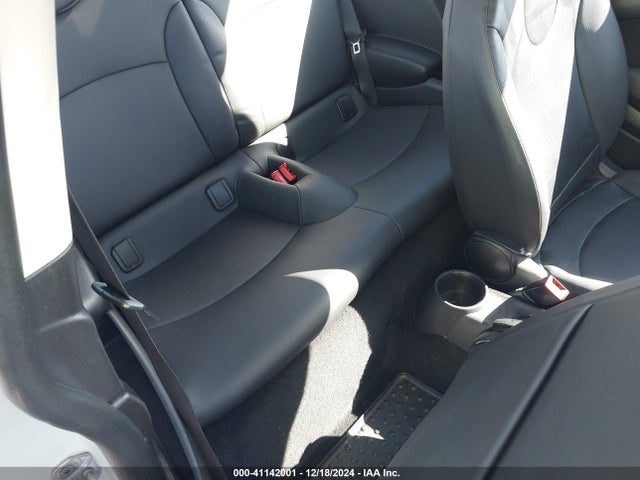 2012 MINI COOPER WMWSU3C57CT260045 Photo 7
