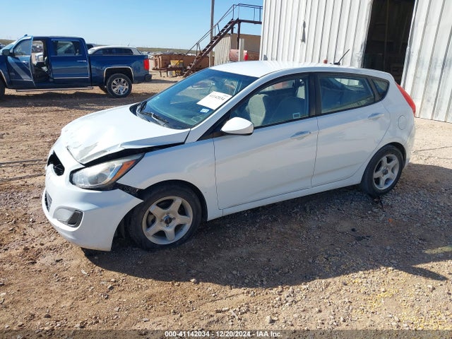 Hyundai ACCENT SE 2016 KMHCT5AEXGU267382 Image 2