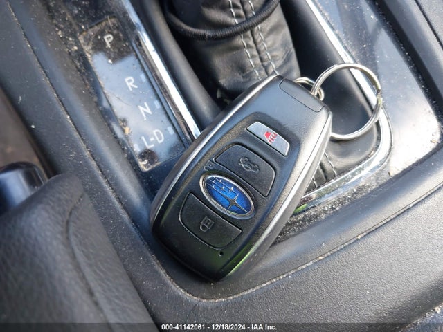 Subaru Forester 2.5i Touring 2016 JF2SJAVC8GH482776 Image 11