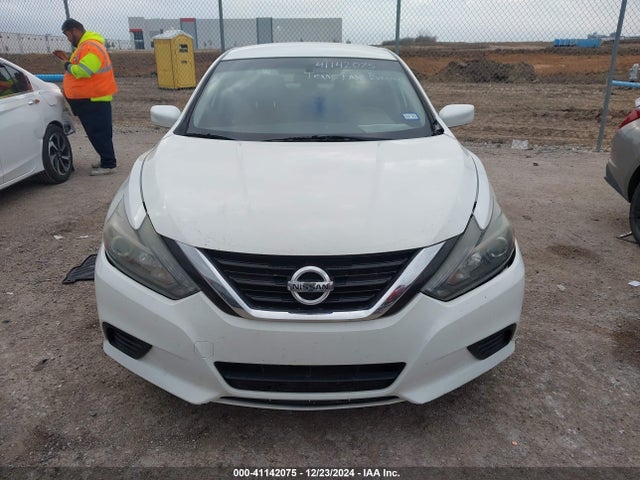Nissan Altima 2.5 S 2018 1N4AL3AP9JC140143 Image 12