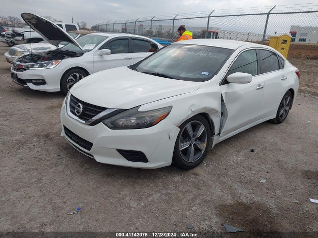 Nissan Altima 2.5 S 2018 1N4AL3AP9JC140143 Image 2