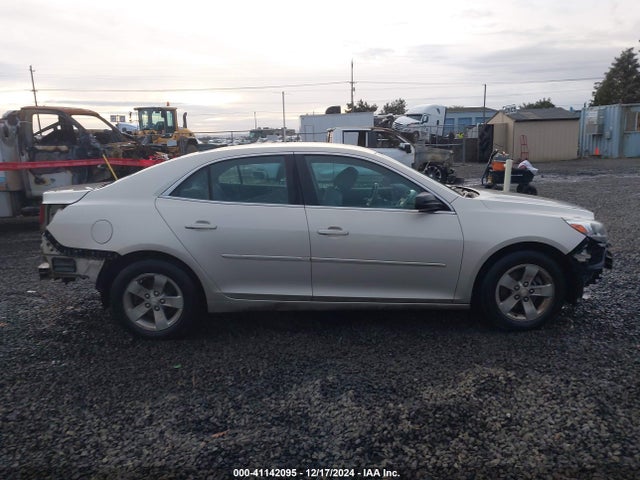Chevrolet MALIBU LS 2015 1G11B5SL8FF217944 Image 14
