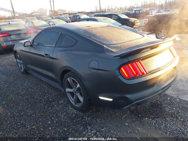 Ford Mustang V6 2015 1FA6P8AM8F5406602 Image 3