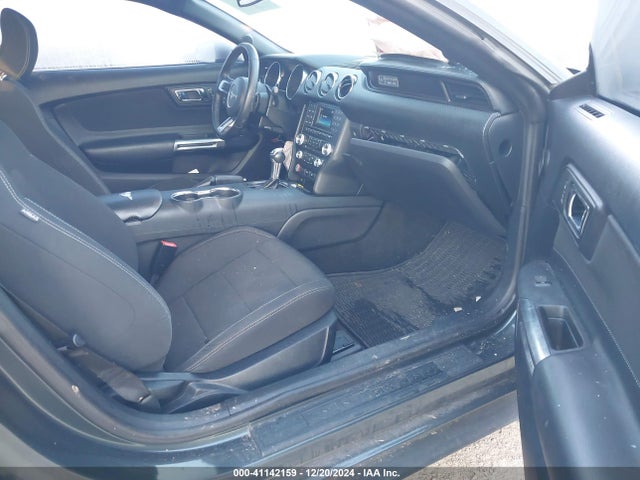 Ford Mustang V6 2015 1FA6P8AM8F5406602 Image 5