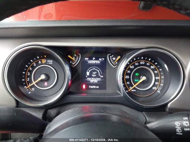 1C4HJXDG7KW568441 Jeep 2019