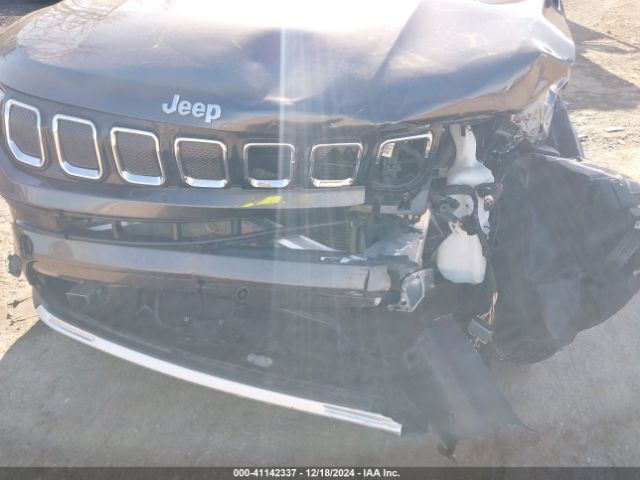 3C4NJDCB8NT233836 Jeep Compass Limited