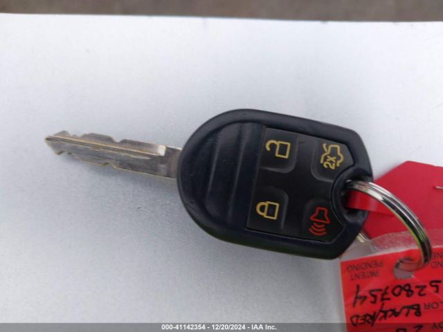 1ZVBP8AM7E5280754 Ford Mustang V6
