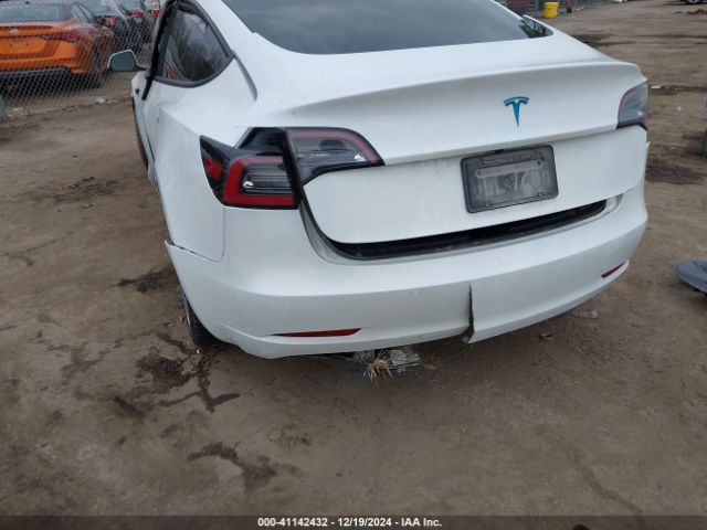 5YJ3E1EA8NF101561 Tesla Model 3 Rear-wheel Drive