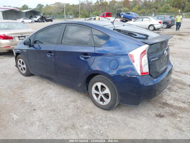 JTDKN3DU1F1881433 Toyota Prius Two