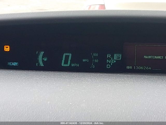 JTDKN3DU1F1881433 Toyota Prius Two