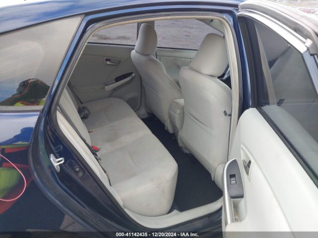 JTDKN3DU1F1881433 Toyota Prius Two