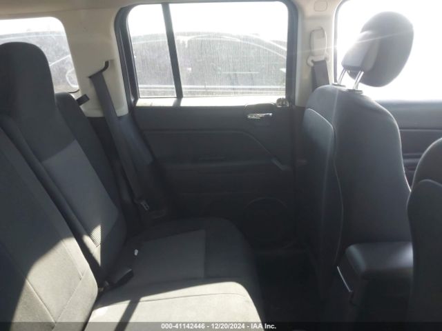 1C4NJPBA3HD146186 Jeep Patriot Sport Fwd