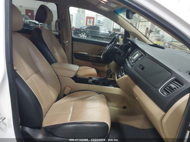 KNDMC5C15G6206223 KIA SEDONA EX