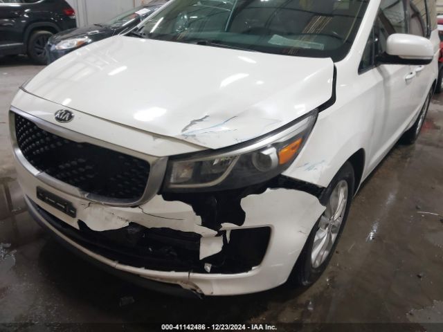 KNDMC5C15G6206223 KIA SEDONA EX