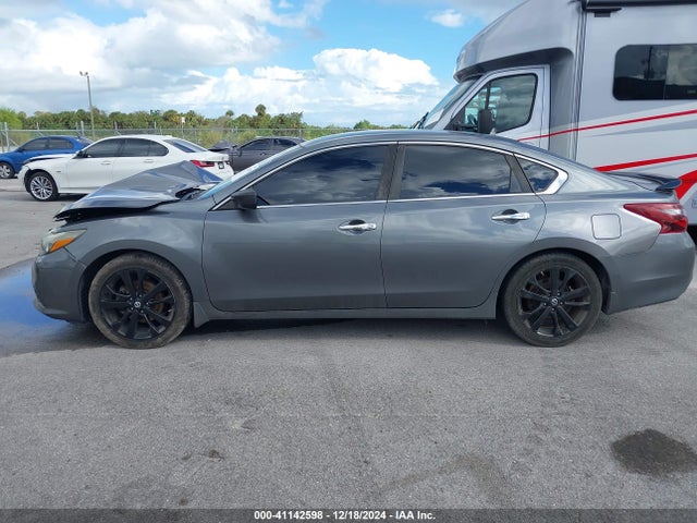 Nissan Altima 2.5 Sr 2017 1N4AL3AP0HC259676 Image 14