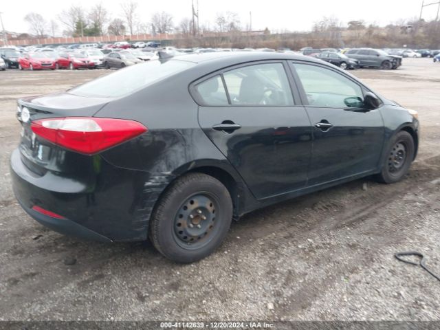KNAFK4A64E5197258 KIA FORTE LX