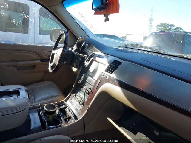 2013 CADILLAC ESCALADE ESV 1GYS4JEF3DR185284 Photo 4