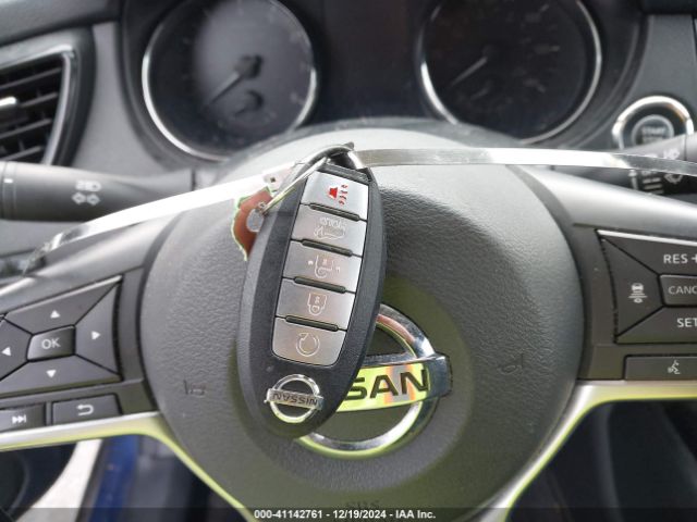 2019 NISSAN ROGUE JN8AT2MVXKW399064 Photo 10