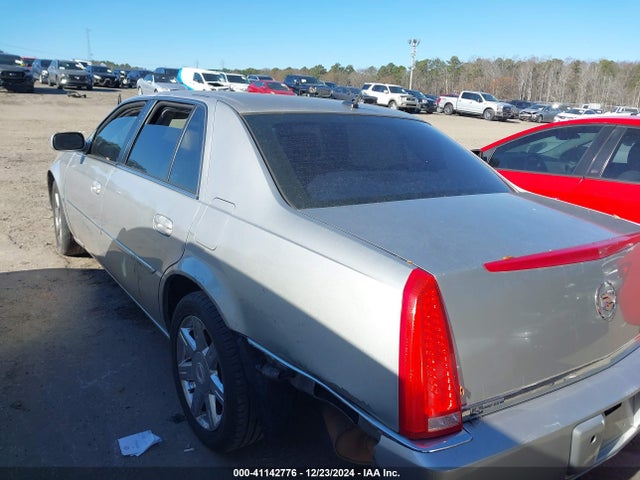 2007 CADILLAC DTS 1G6KD57Y47U194012 Photo 2