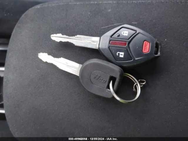 2010 MITSUBISHI OUTLANDER JA4AT2AW4AZ006675 Photo 10